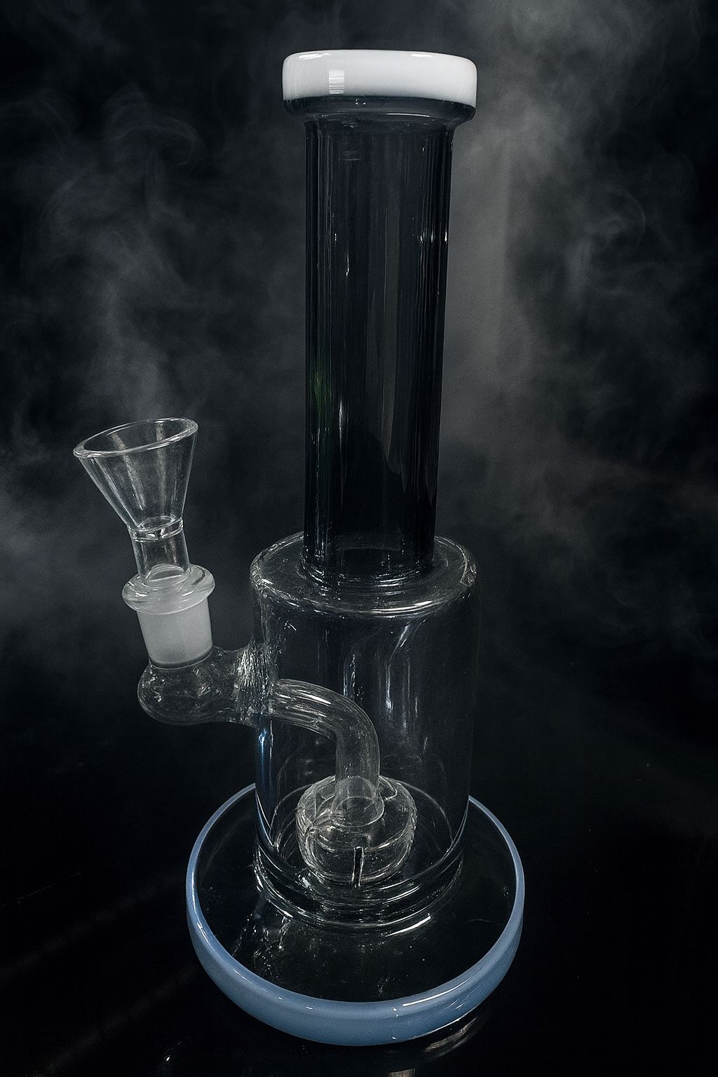 The Obsidian Halo Bong